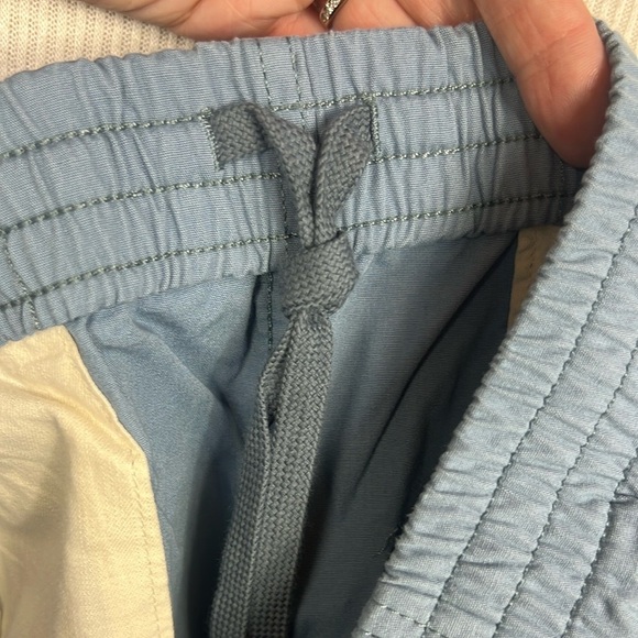 Patagonia NWT Men’s Large Funhoggers Shorts 6” Inch Cotton Blue Outdoor Shorts - Picture 12 of 12